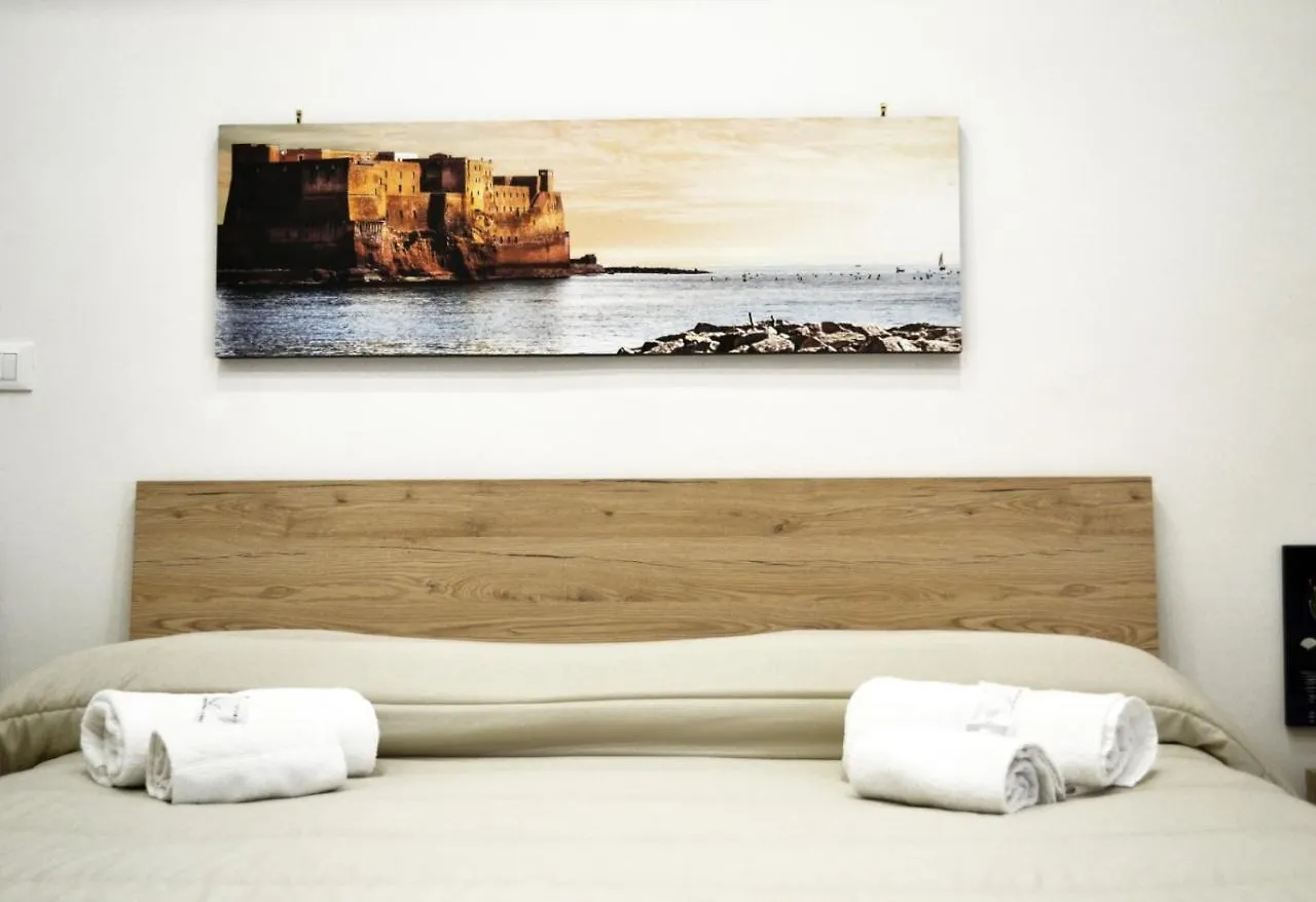 Vanzi Rooms Naples Bed & Breakfast