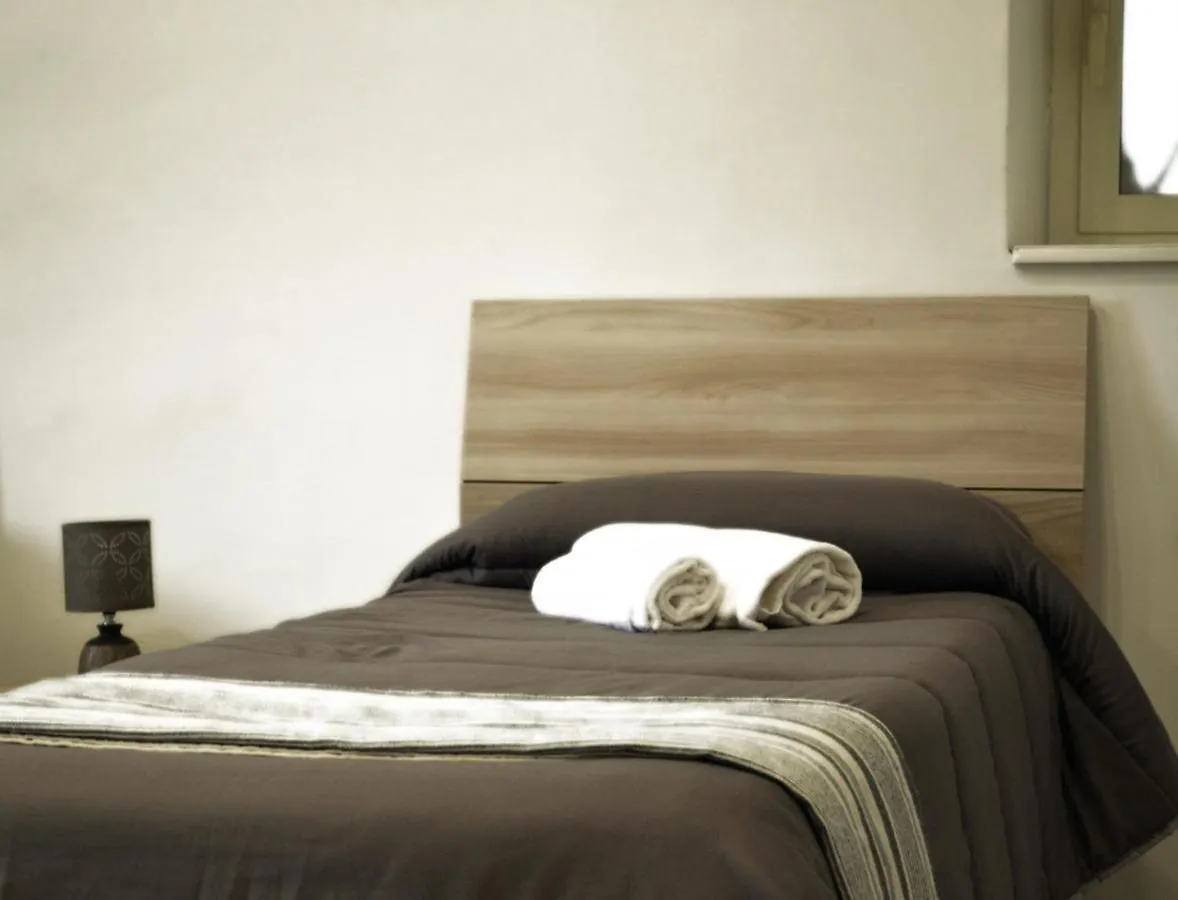 Vanzi Rooms Naples