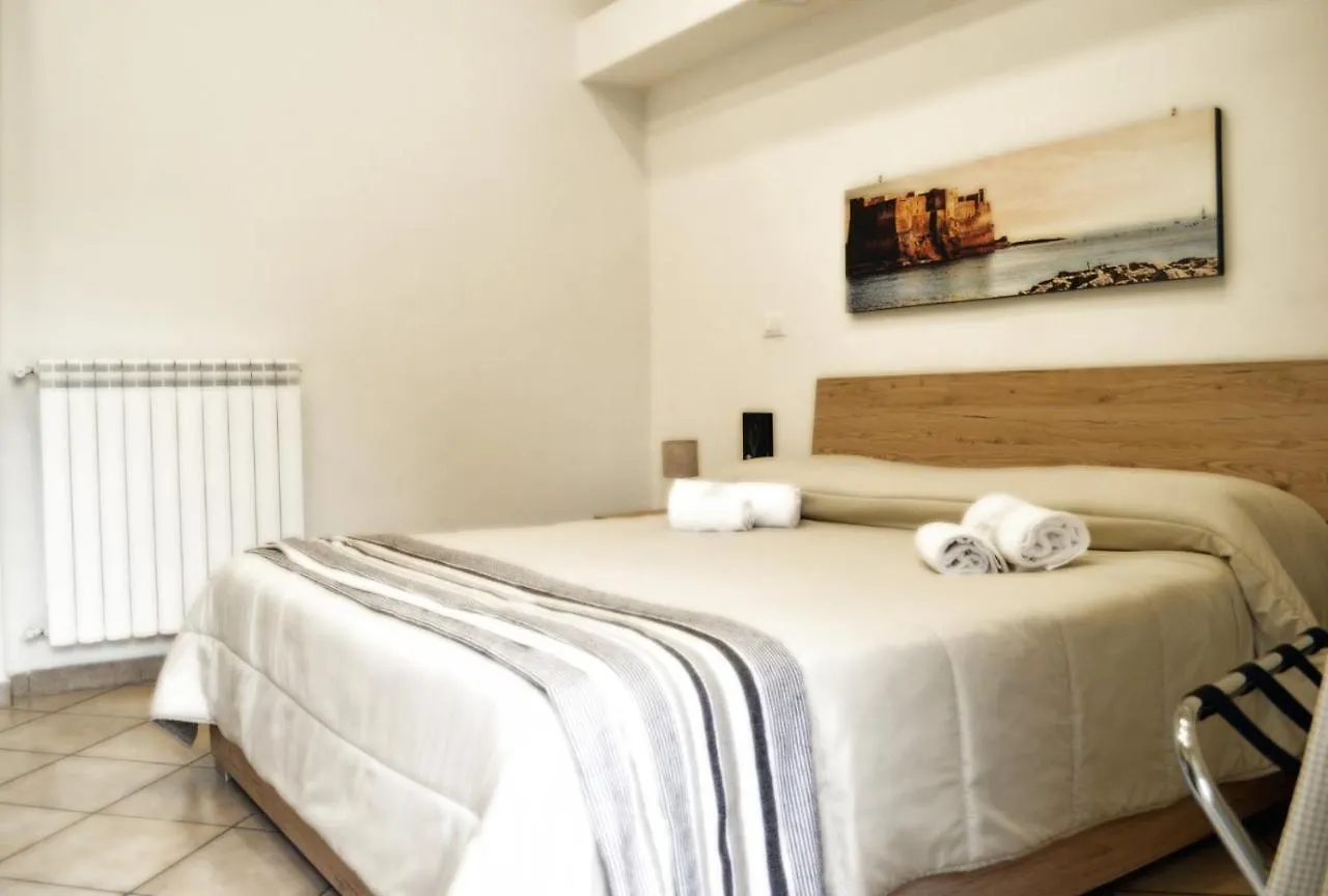 Vanzi Rooms Naples Bed & Breakfast